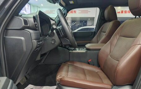 Toyota Land Cruiser Prado, 2024 год, 11 370 000 рублей, 3 фотография