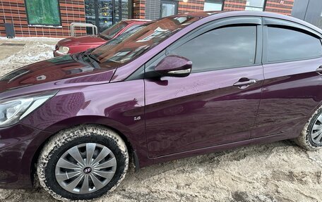 Hyundai Solaris II рестайлинг, 2011 год, 630 000 рублей, 7 фотография