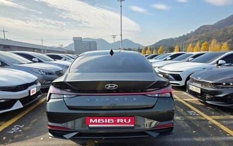 Hyundai Avante, 2022 год, 1 840 000 рублей, 2 фотография