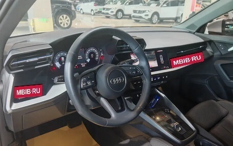 Audi A3, 2022 год, 2 343 000 рублей, 4 фотография