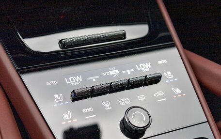 Porsche Cayenne III, 2024 год, 13 915 000 рублей, 7 фотография