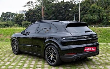 Porsche Cayenne III, 2024 год, 13 915 000 рублей, 2 фотография