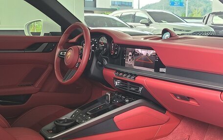 Porsche 911, 2024 год, 15 730 000 рублей, 2 фотография