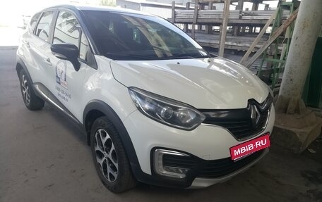 Renault Kaptur I рестайлинг, 2019 год, 1 300 000 рублей, 1 фотография