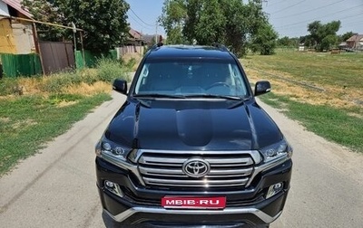 Toyota Land Cruiser 200, 2016 год, 8 600 000 рублей, 1 фотография