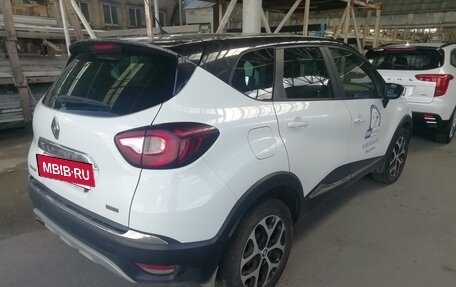 Renault Kaptur I рестайлинг, 2019 год, 1 300 000 рублей, 3 фотография