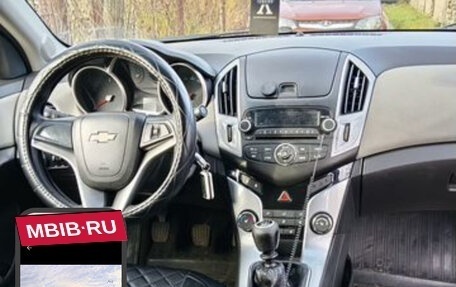 Chevrolet Cruze II, 2013 год, 450 000 рублей, 4 фотография