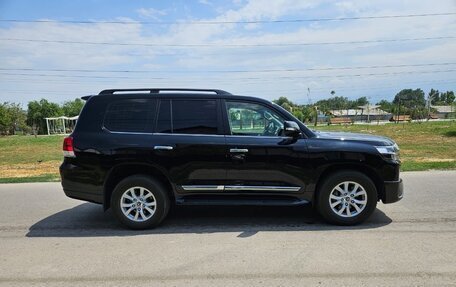 Toyota Land Cruiser 200, 2016 год, 8 600 000 рублей, 8 фотография