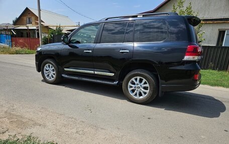 Toyota Land Cruiser 200, 2016 год, 8 600 000 рублей, 11 фотография