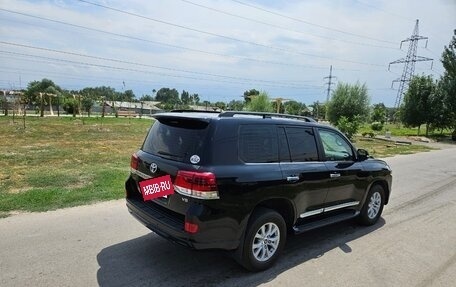 Toyota Land Cruiser 200, 2016 год, 8 600 000 рублей, 18 фотография