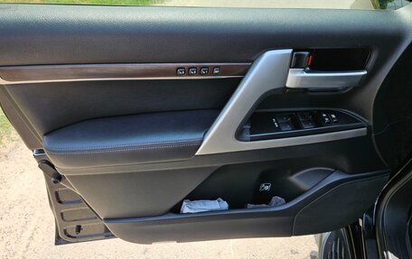 Toyota Land Cruiser 200, 2016 год, 8 600 000 рублей, 35 фотография