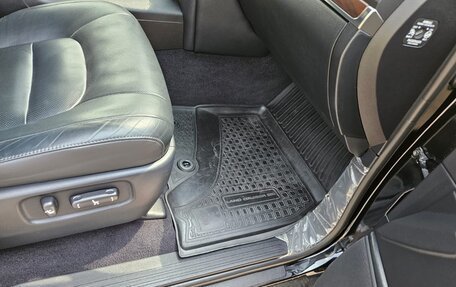 Toyota Land Cruiser 200, 2016 год, 8 600 000 рублей, 38 фотография