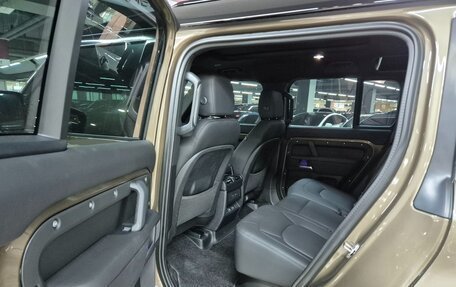 Land Rover Defender II, 2025 год, 10 800 000 рублей, 5 фотография