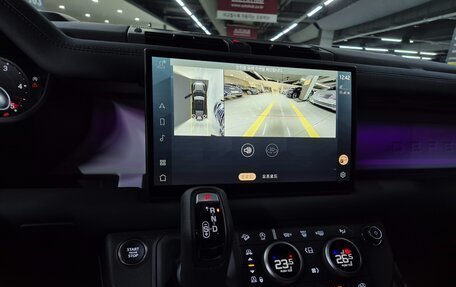 Land Rover Defender II, 2025 год, 10 800 000 рублей, 8 фотография