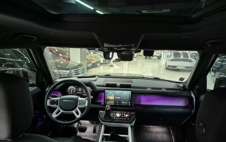 Land Rover Defender II, 2025 год, 10 800 000 рублей, 3 фотография