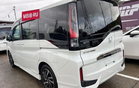 Honda Stepwgn IV, 2021 год, 2 180 000 рублей, 5 фотография