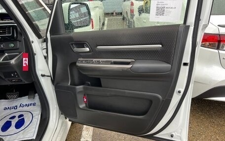 Honda Stepwgn IV, 2021 год, 2 180 000 рублей, 36 фотография