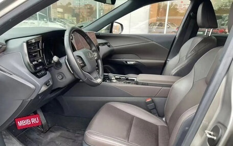 Lexus RX IV рестайлинг, 2024 год, 9 425 000 рублей, 3 фотография