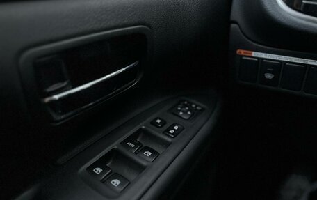 Mitsubishi Outlander III рестайлинг 3, 2015 год, 1 820 000 рублей, 13 фотография