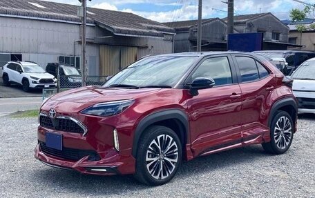 Toyota Yaris Cross, 2022 год, 1 624 000 рублей, 8 фотография