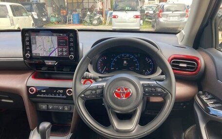 Toyota Yaris Cross, 2022 год, 1 624 000 рублей, 15 фотография