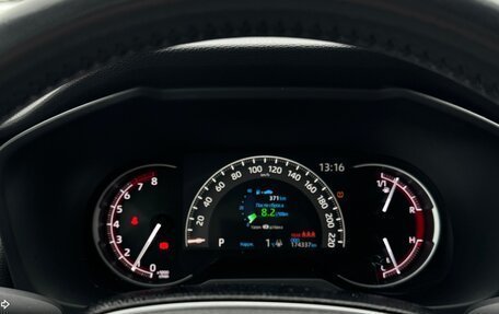 Toyota RAV4, 2021 год, 3 100 000 рублей, 12 фотография