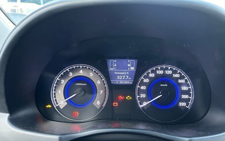 Hyundai Solaris II рестайлинг, 2015 год, 659 000 рублей, 3 фотография