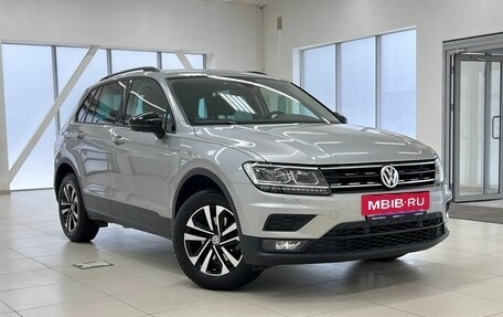 Volkswagen Tiguan II, 2020 год, 2 500 000 рублей, 2 фотография