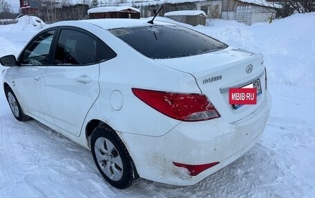 Hyundai Solaris II рестайлинг, 2015 год, 659 000 рублей, 6 фотография