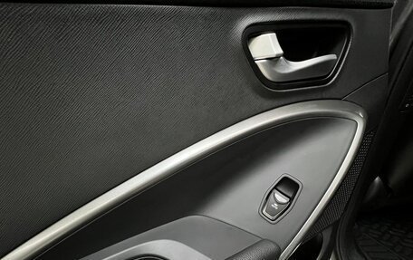 Hyundai Santa Fe III рестайлинг, 2015 год, 1 820 000 рублей, 22 фотография