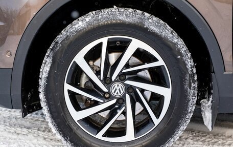 Volkswagen Tiguan II, 2018 год, 2 419 000 рублей, 21 фотография