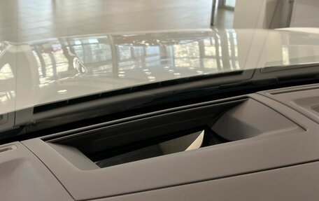 Volkswagen Touareg III, 2020 год, 5 990 000 рублей, 18 фотография