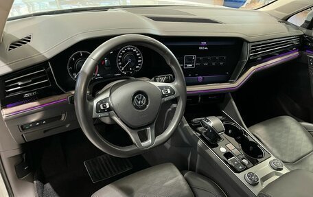 Volkswagen Touareg III, 2020 год, 5 990 000 рублей, 14 фотография
