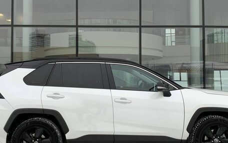 Toyota RAV4, 2021 год, 3 805 000 рублей, 4 фотография