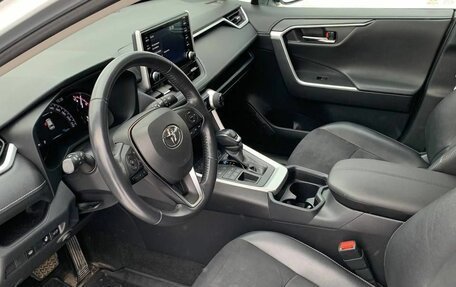 Toyota RAV4, 2021 год, 3 805 000 рублей, 14 фотография