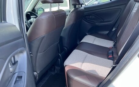 Toyota Yaris Cross, 2022 год, 1 600 000 рублей, 26 фотография