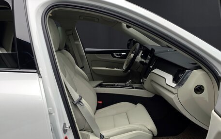 Volvo XC60 II, 2025 год, 6 675 000 рублей, 7 фотография