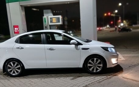 KIA Rio III рестайлинг, 2013 год, 720 000 рублей, 1 фотография