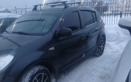 Renault Sandero I, 2011 год, 570 000 рублей, 2 фотография