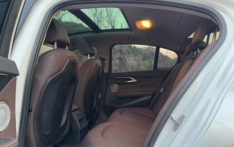 BMW 1 серия, 2022 год, 1 720 000 рублей, 14 фотография