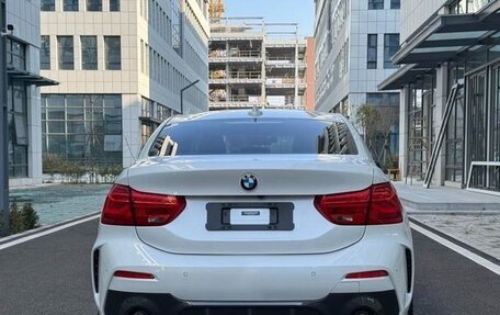 BMW 1 серия, 2022 год, 1 660 000 рублей, 5 фотография