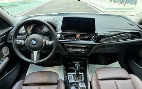 BMW 1 серия, 2022 год, 1 660 000 рублей, 10 фотография