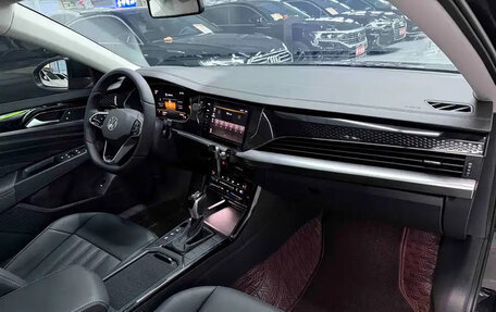 Volkswagen Passat B8 рестайлинг, 2022 год, 2 440 000 рублей, 19 фотография