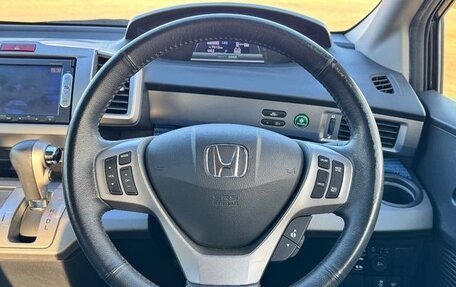 Honda Freed I, 2016 год, 873 000 рублей, 12 фотография