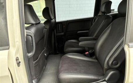 Honda Freed I, 2016 год, 887 000 рублей, 10 фотография