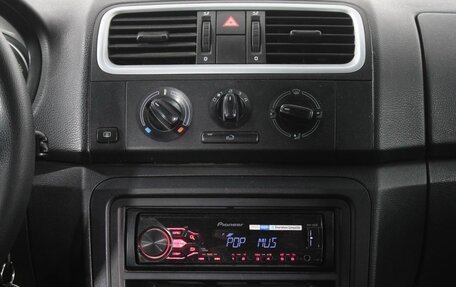 Skoda Fabia II, 2012 год, 445 000 рублей, 13 фотография