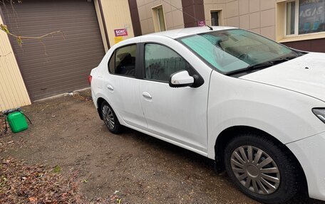 Renault Logan II, 2015 год, 510 000 рублей, 6 фотография