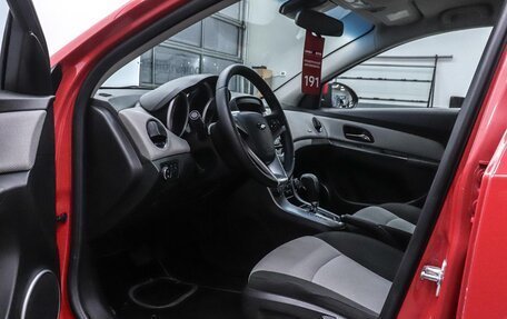 Chevrolet Cruze II, 2012 год, 829 000 рублей, 10 фотография