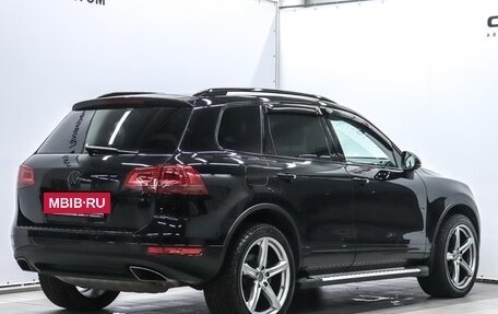 Volkswagen Touareg III, 2014 год, 2 349 000 рублей, 3 фотография