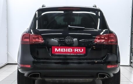 Volkswagen Touareg III, 2014 год, 2 349 000 рублей, 4 фотография